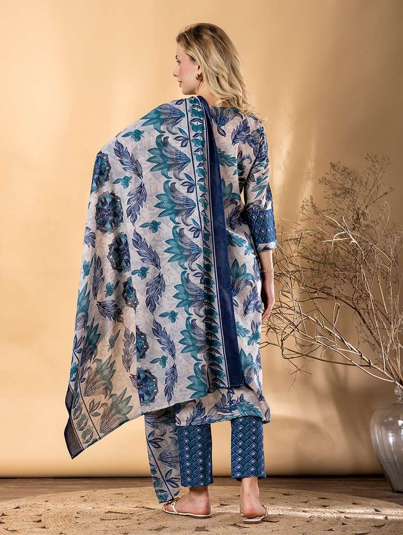 women floral printed three quarter sleeve kurta pant with dupatta set - 22072871 -  Standard Image - 3