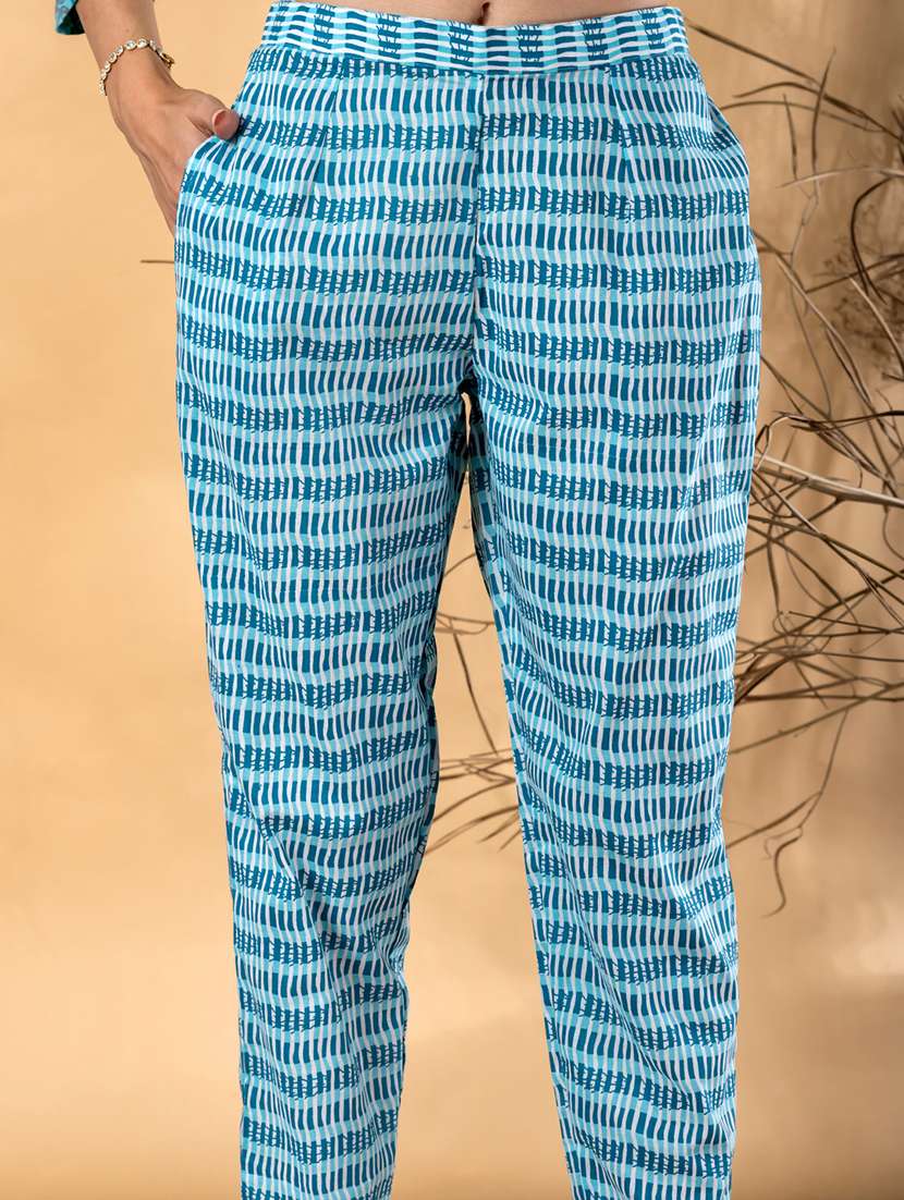 women printed three quarter sleeve kurta pant with dupatta set - 22072873 -  Standard Image - 5