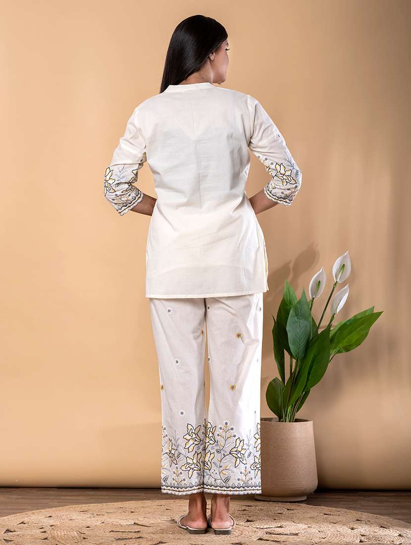 women three quarter sleeve ethnic co-ord set - 22072953 -  Standard Image - 3