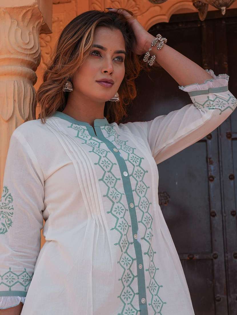 women three quarter sleeve ethnic co-ord set - 22072955 - Standard Image - 5