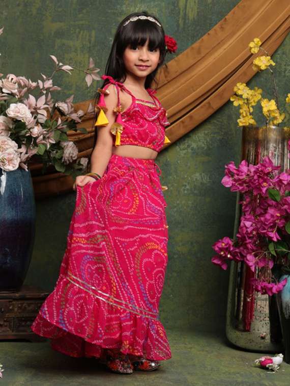 girls bandhani print sleveeless lehenga choli set - 22072989 - Standard Image - 3