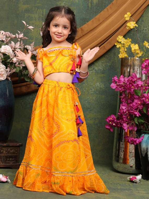 girls bandhani print sleveeless lehenga choli set - 22072992 -  Zoom Image - 0