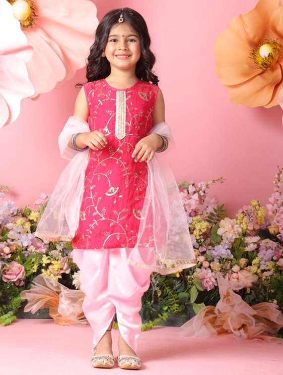 girls embroidered kurta and dhoti set with dupatta - 22073028 - Zoom Image - 0