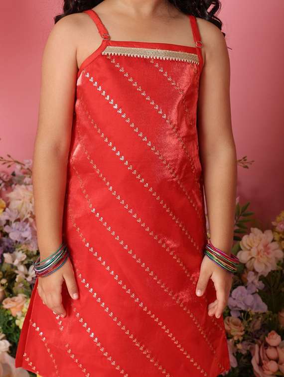 girls sleeveless kurta and dhoti set with dupatta - 22073032 - Standard Image - 3