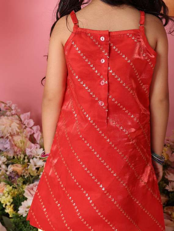 girls sleeveless kurta and dhoti set with dupatta - 22073032 - Standard Image - 5
