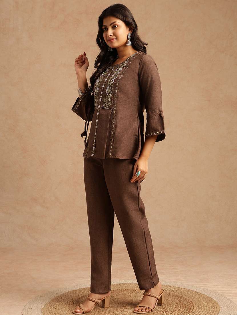 women three quarter sleeve ethnic co-ord set - 22073280 - Standard Image - 3