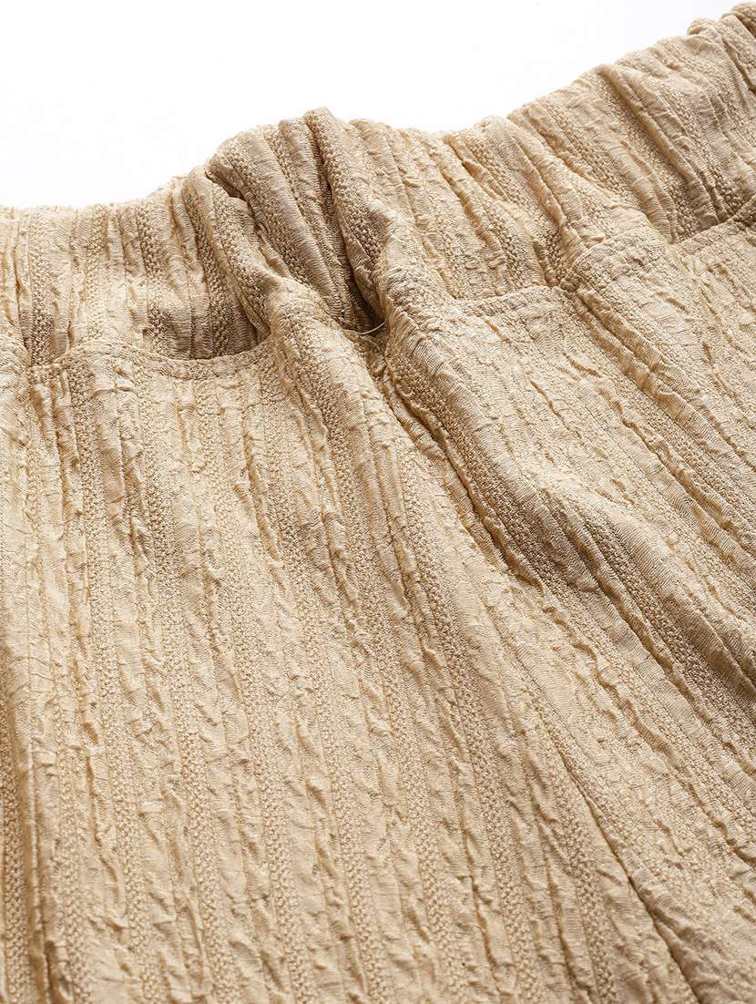 women solid mid rise flared palazzo - 22074043 - Standard Image - 5
