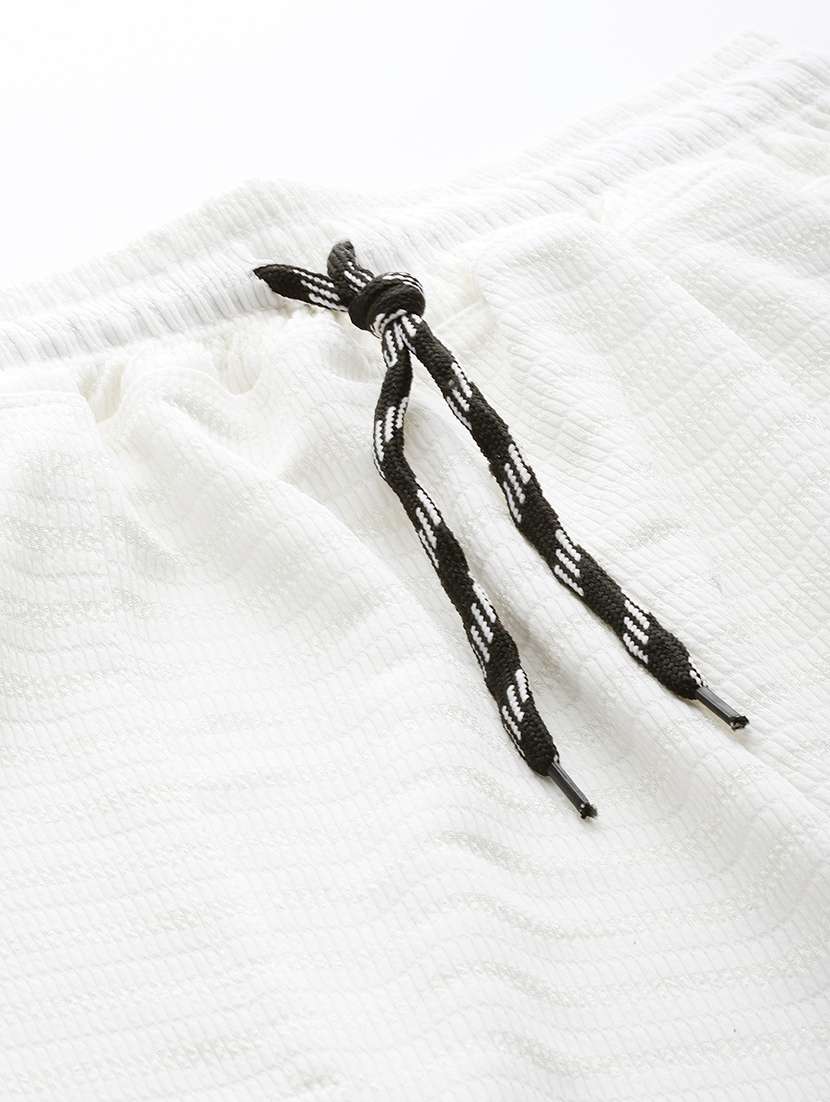 women solid mid rise regular fit cargo - 22074051 -  Standard Image - 5