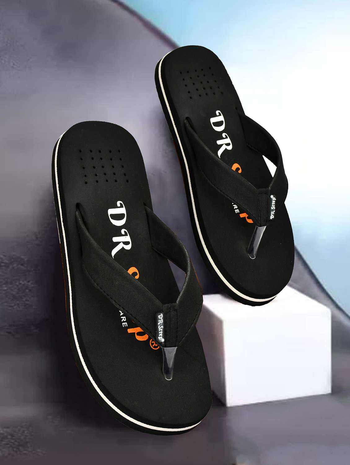 men black slip on flip flop - 22074103 -  Zoom Image - 0