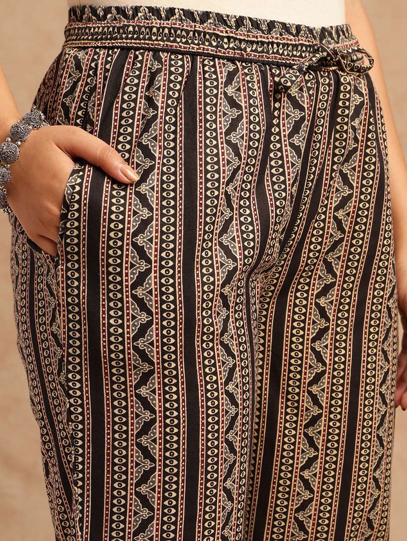 women printed three quarter sleeve kurta pant with dupatta set - 22074147 -  Standard Image - 5