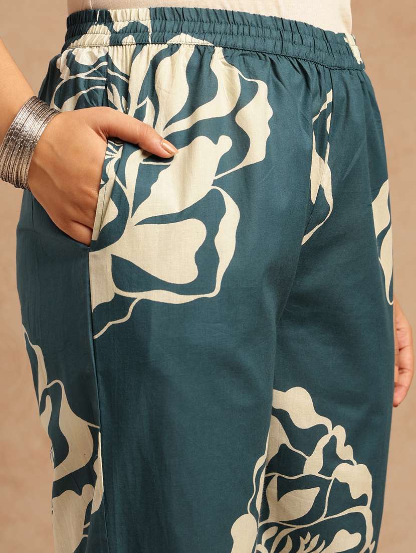 women printed three quarter sleeve kurta pant set - 22074154 - Standard Image - 5