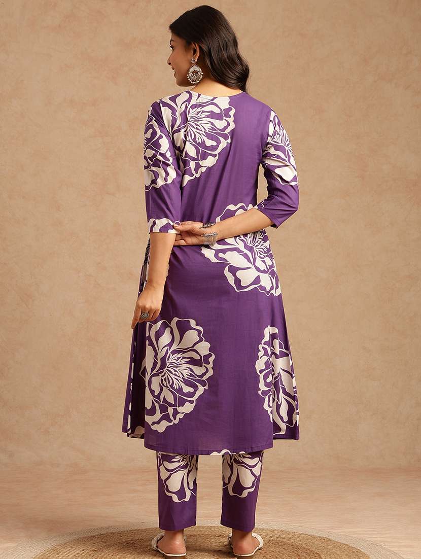 women printed three quarter sleeve kurta pant set - 22074156 -  Standard Image - 3