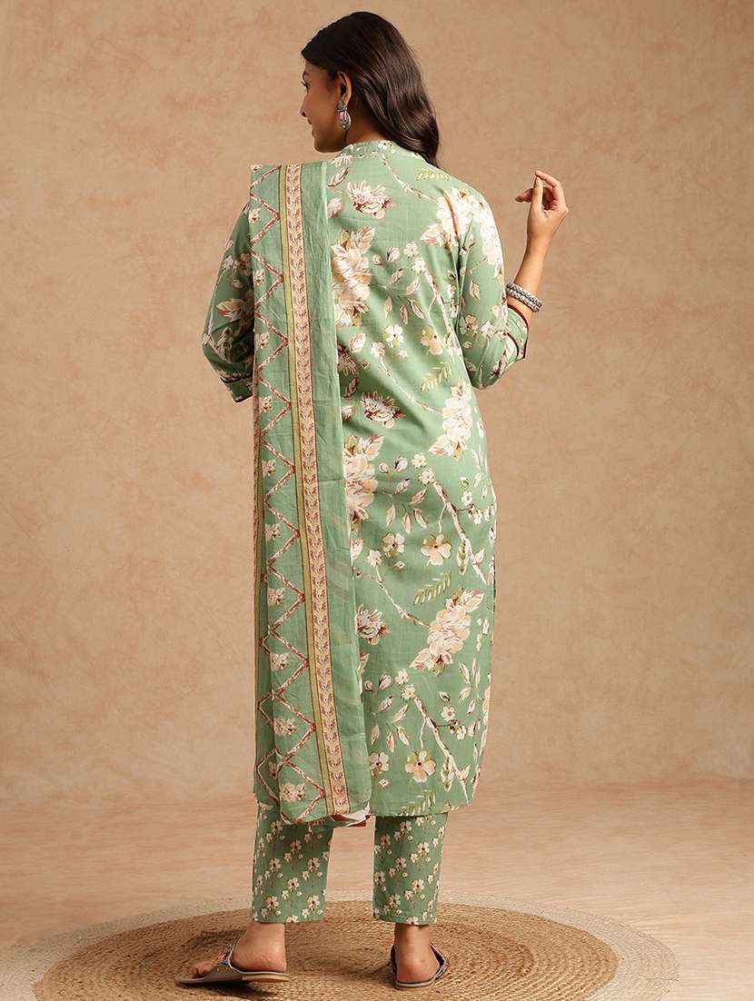 women floral printed three quarter sleeve kurta pant with dupatta set - 22074157 -  Standard Image - 3