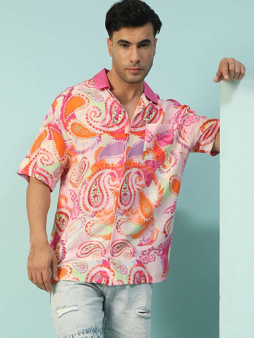 men paisley printed short sleeve loose fit casual shirt