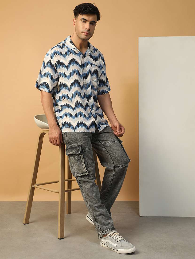 men printed short sleeve loose fit casual shirt - 22074210 -  Standard Image - 3