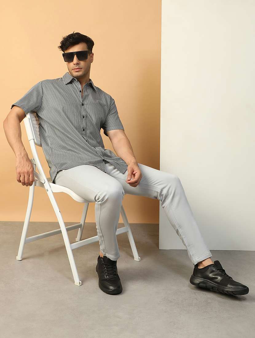 men striped short sleeve regular fit casual shirt - 22074213 - Standard Image - 3