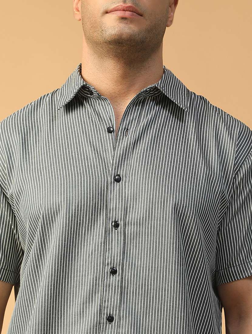 men striped short sleeve regular fit casual shirt - 22074213 - Standard Image - 5