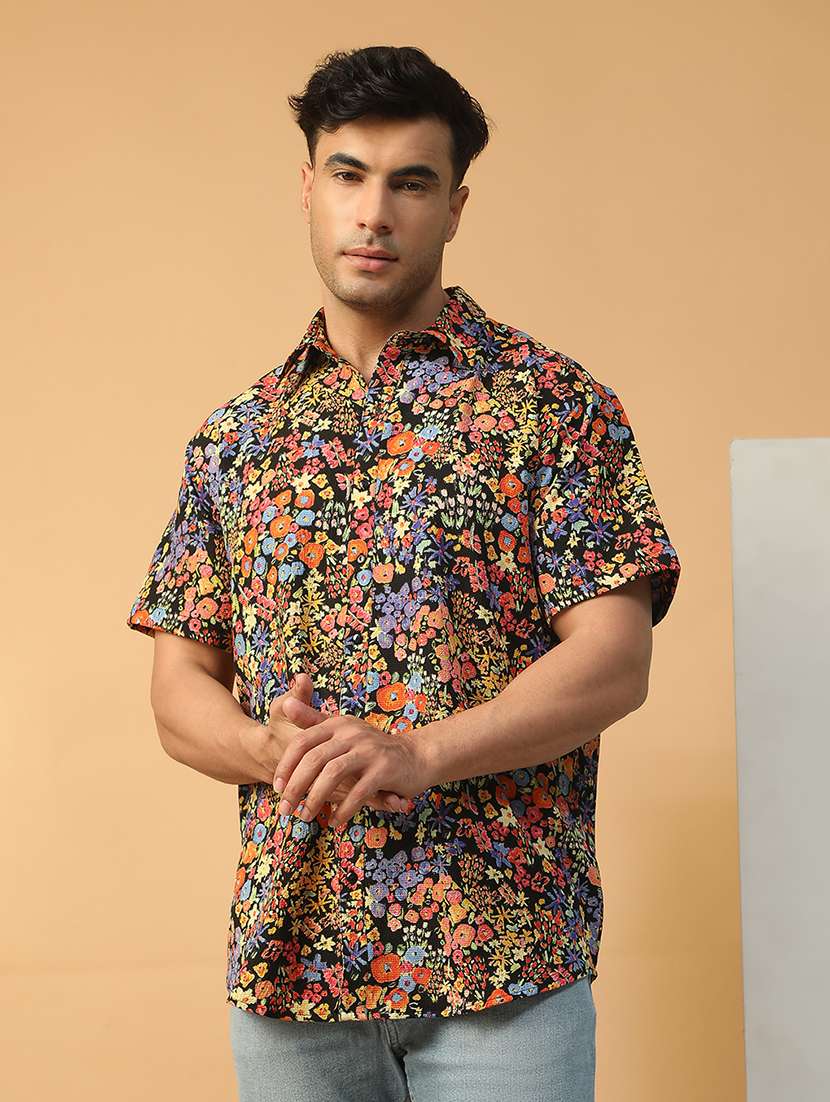 men floral printed short sleeve regular fit casual shirt - 22074222 - Zoom Image - 0