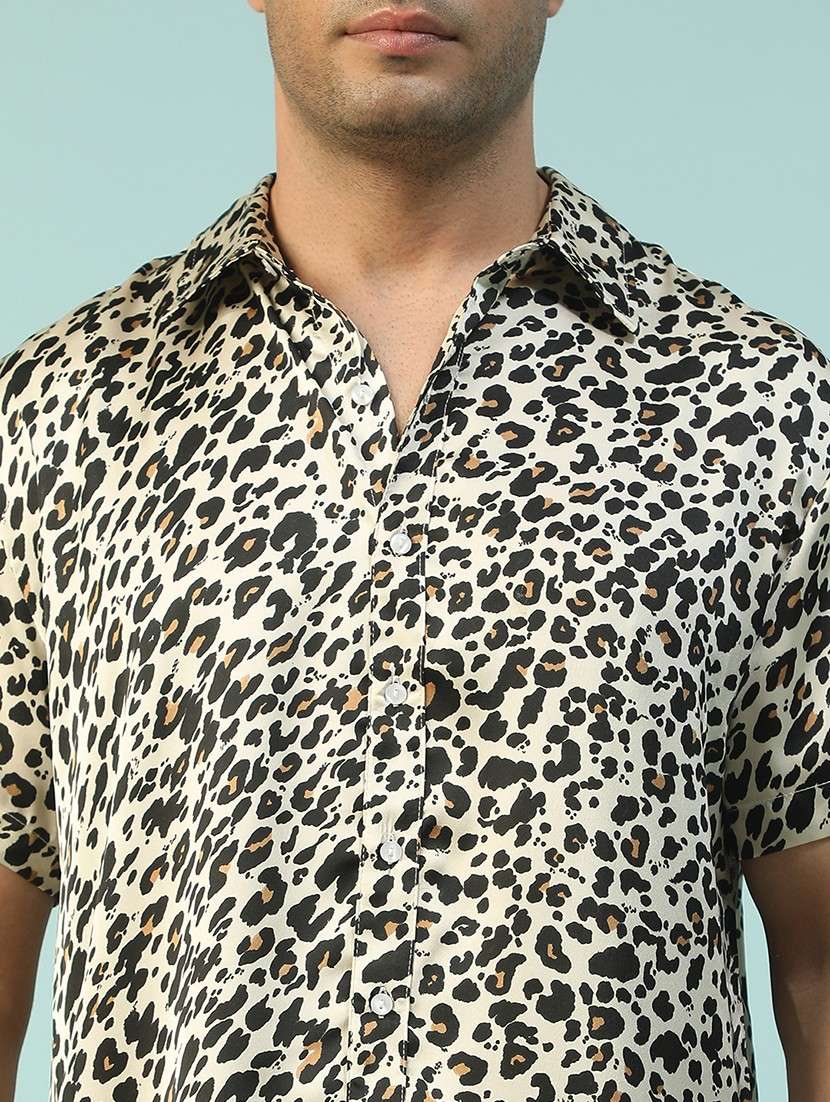 men animal printed short sleeve regular fit casual shirt - 22074224 -  Standard Image - 5