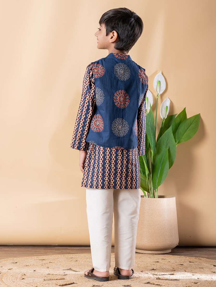 boys printed long sleeve kurta & pyjama set - 22074232 -  Standard Image - 3