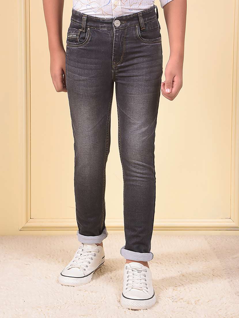 boys solid mid rise slim fit jean