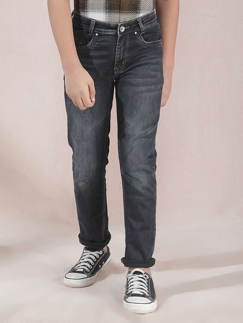 boys solid mid rise slim fit jean