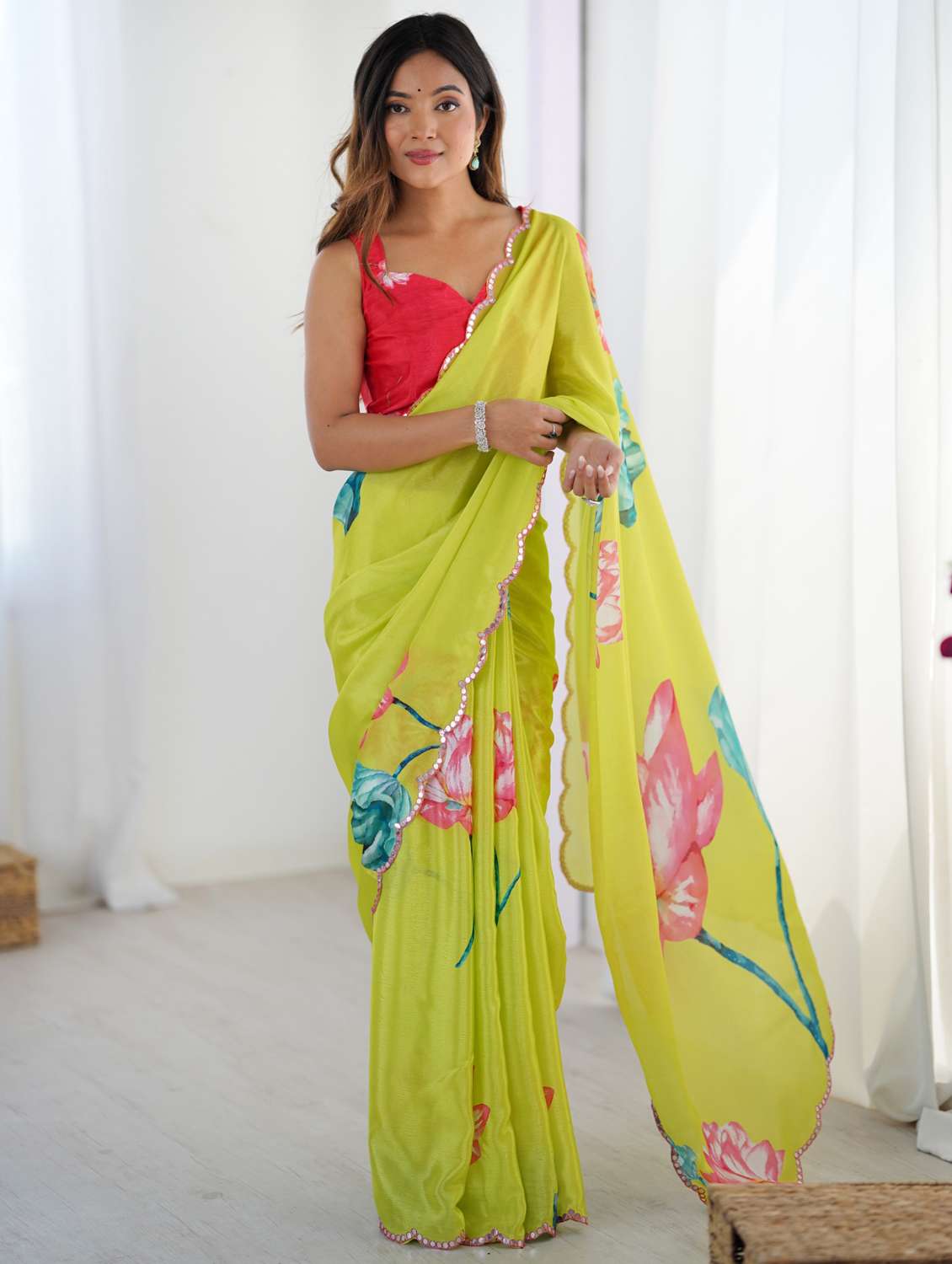 women printed casual wear saree with blouse