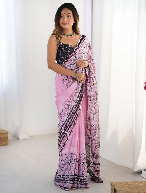 women printed casual wear saree with blouse - 22074514 -  Standard Image - 0