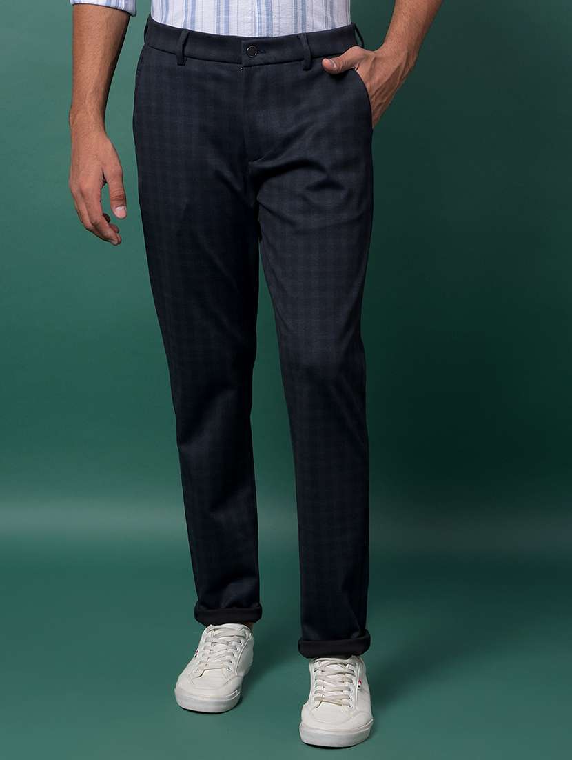 men checkered mid rise flat front casual chinos 