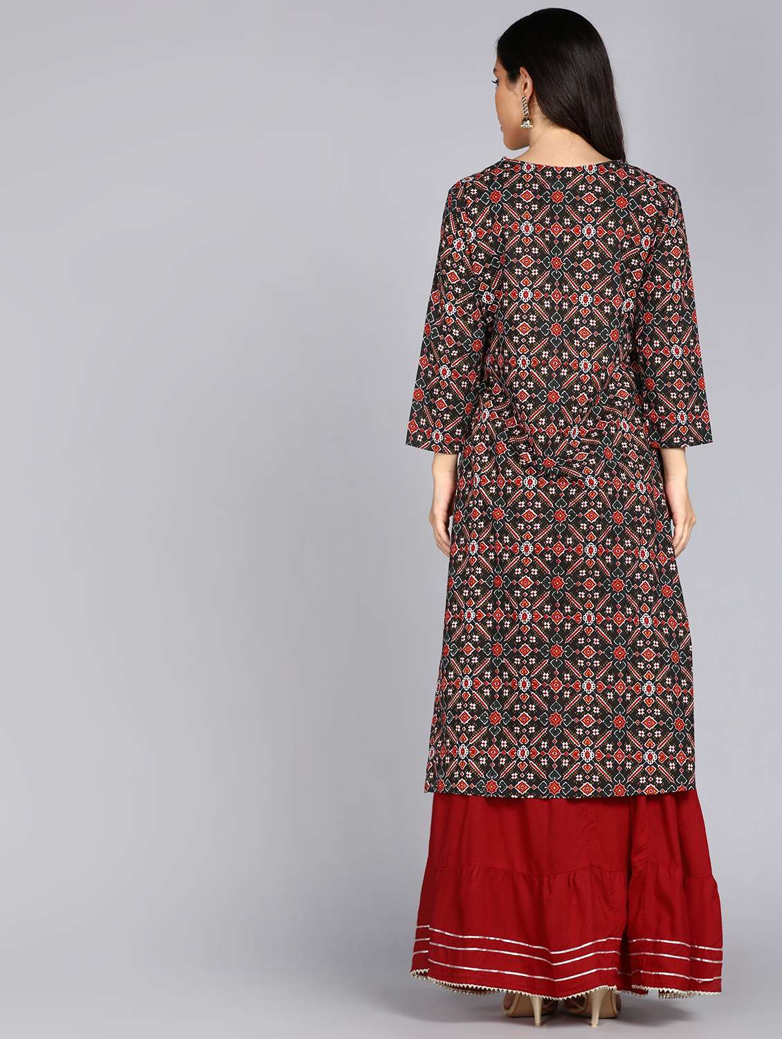 women printed three quarter sleeve straight kurta - 22074594 - Standard Image - 3