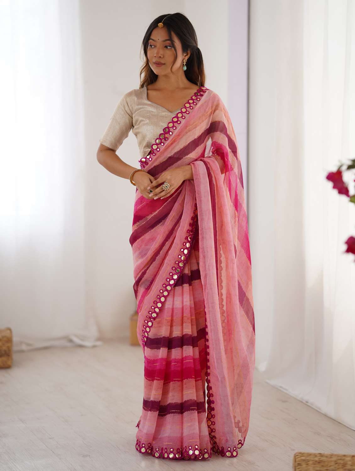 women printed casual wear saree with blouse