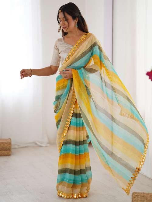 women printed casual wear saree with blouse - 22074623 -  Standard Image - 0
