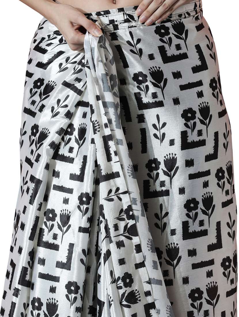 women ikat printed ready to wear saree with blouse - 22074679 - Standard Image - 3