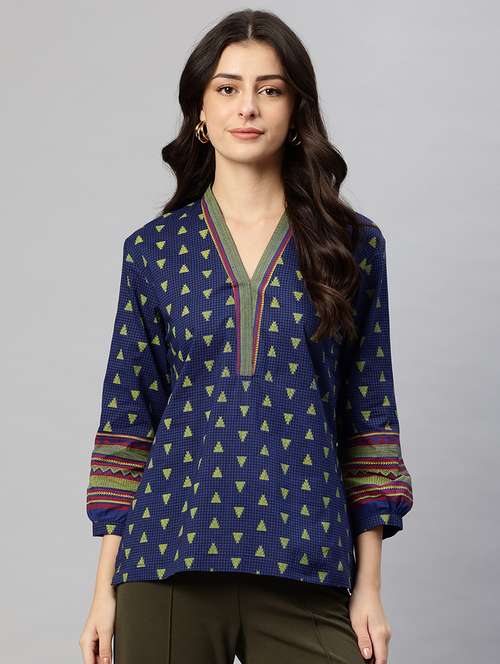 blue printed regular fit three quarter top - 22074690 - Standard Image - 0