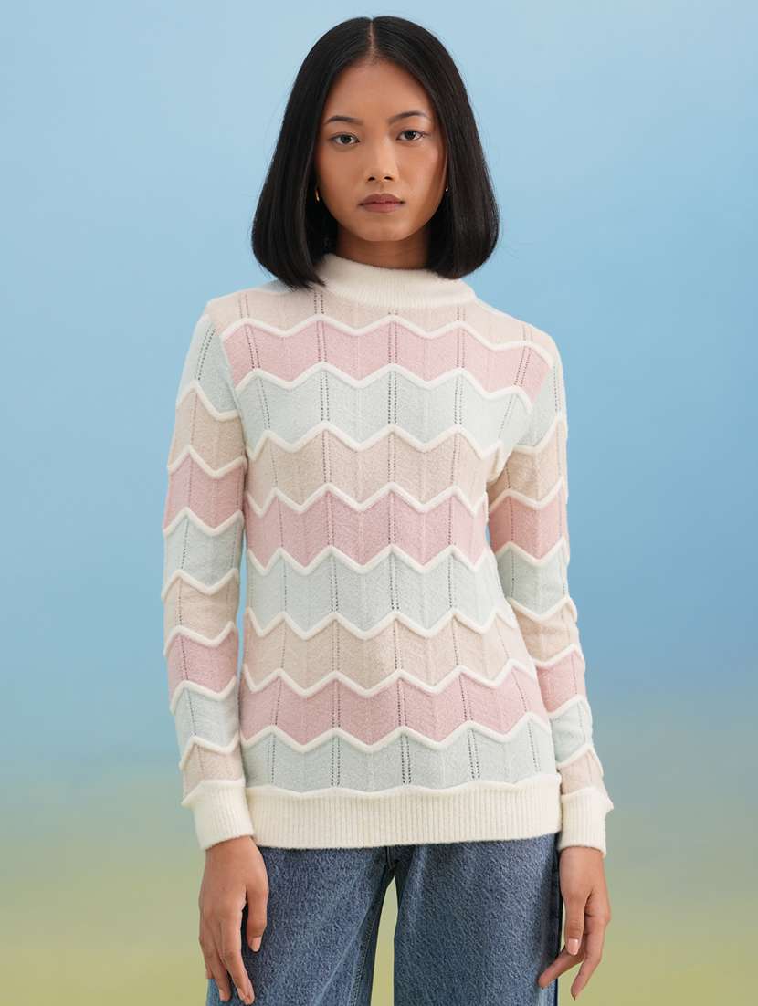 women self designed long sleeve pullover