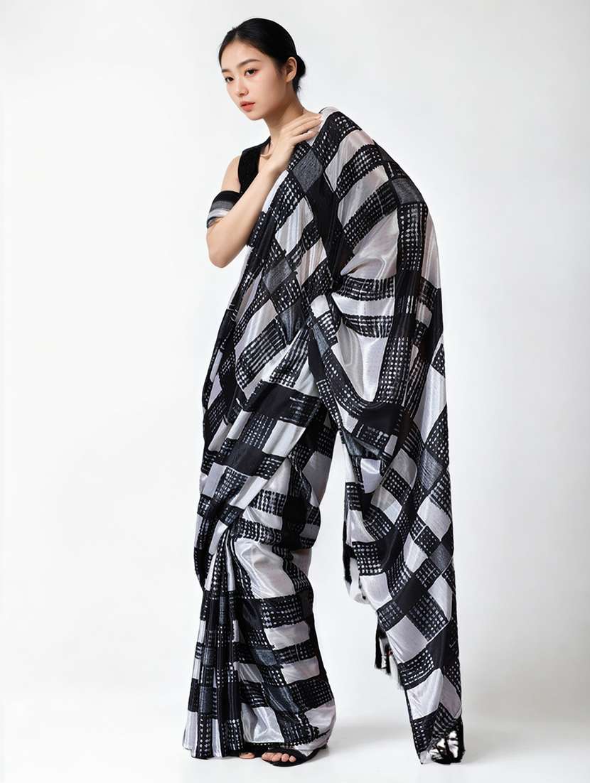 women geometric printed ready to wear saree with blouse - 22076029 - Standard Image - 3