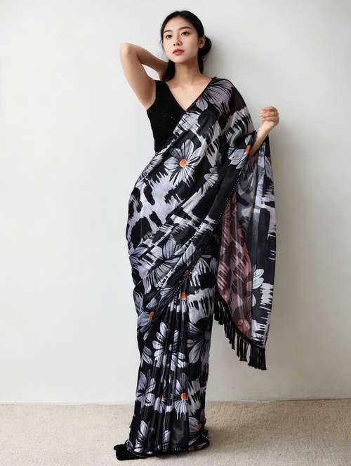 women printed casual wear saree with blouse - 22076061 -  Standard Image - 0