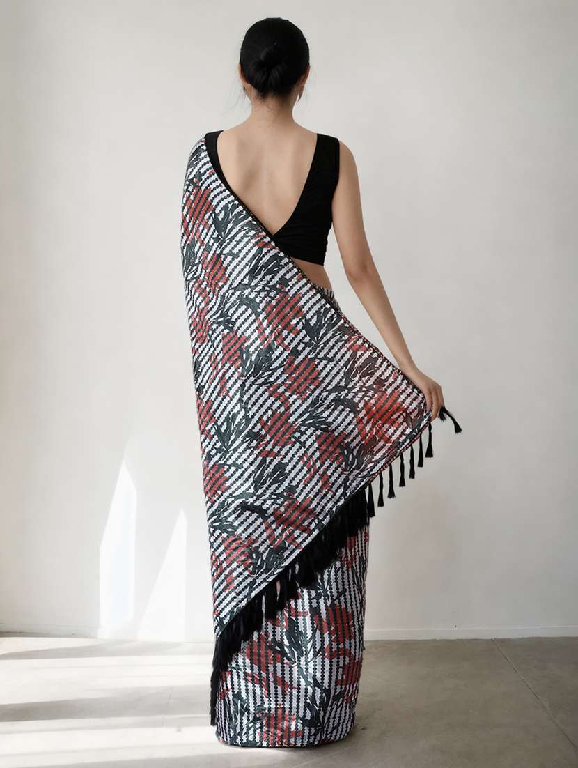women printed casual wear saree with blouse - 22076062 - Standard Image - 3