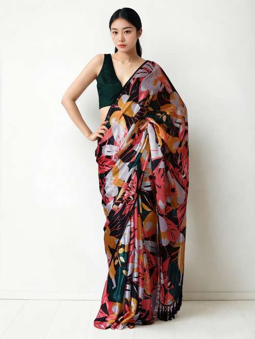 women printed casual wear saree with blouse - 22076066 -  Standard Image - 0