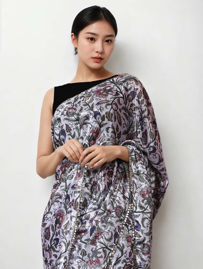 women printed casual wear saree with blouse - 22076078 - Standard Image - 3