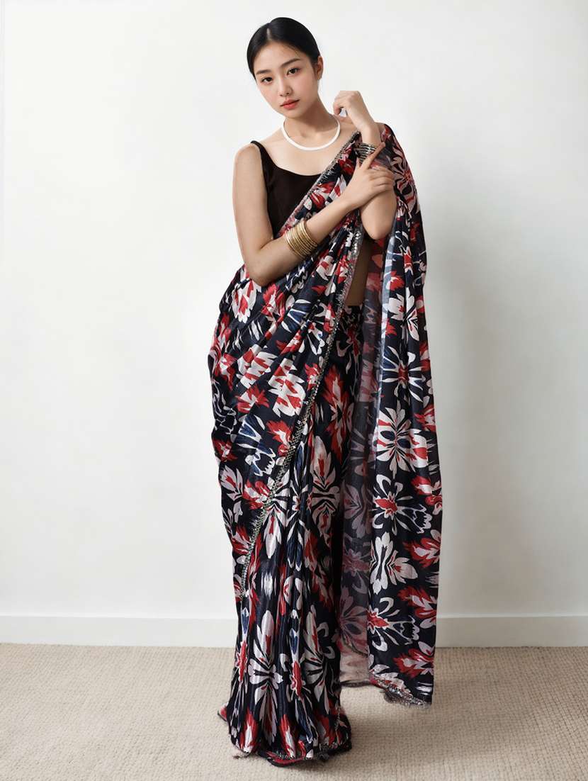women printed casual wear saree with blouse - 22076079 -  Zoom Image - 0