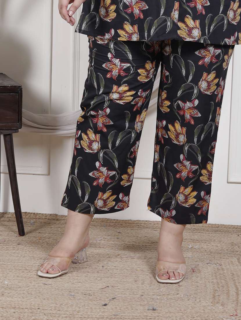 women three quarter sleeve plus size ethnic co-ord set - 22076453 -  Standard Image - 3