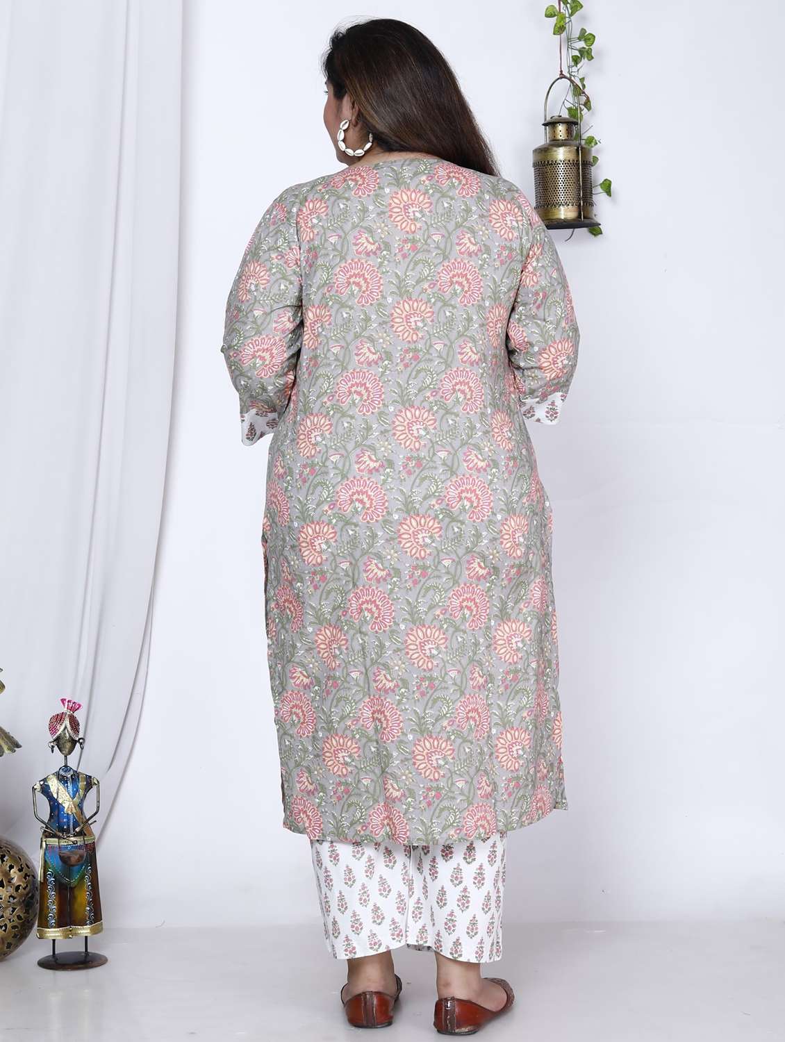 women floral printed three quarter sleeve kurta pant with dupatta set - 22076471 -  Standard Image - 3