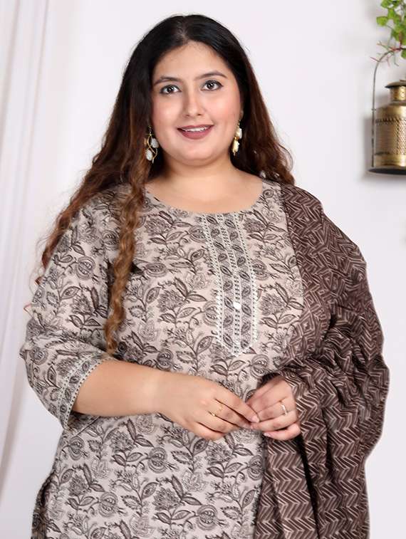 Women Printed Three Quarter Sleeve Kurta Pant With Dupatta Set - 22076474 -  Standard Image - 3