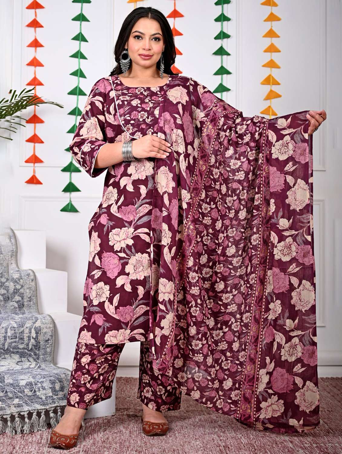 women printed three quarter sleeve kurta pant with dupatta set