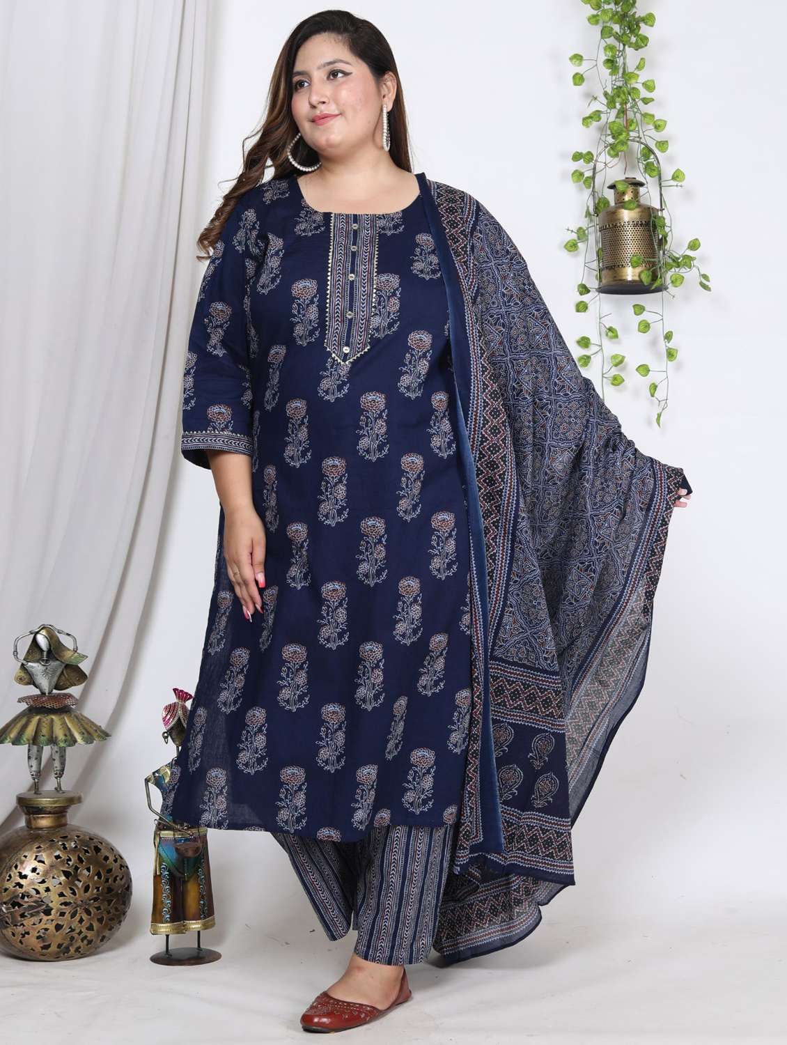 women floral printed three quarter sleeve kurta pant with dupatta set