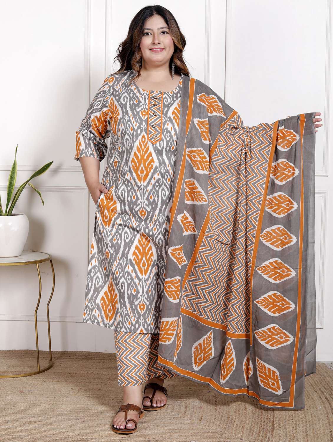 women ikat printed three quarter sleeve kurta pant with dupatta set