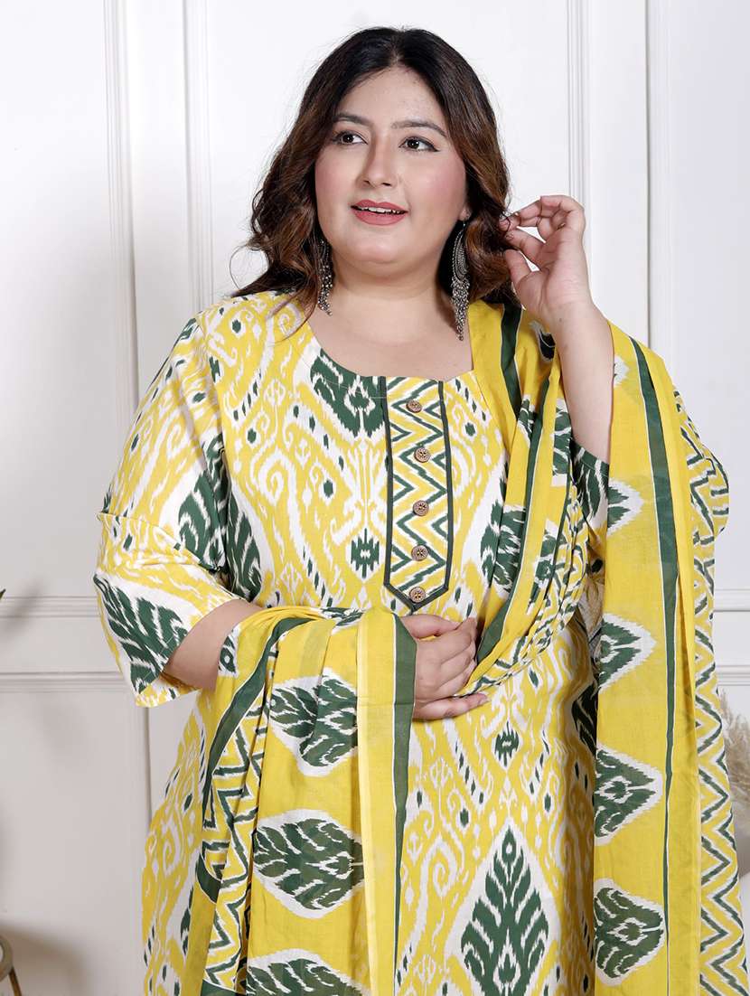 women ikat printed three quarter sleeve kurta pant with dupatta set - 22076528 -  Standard Image - 3