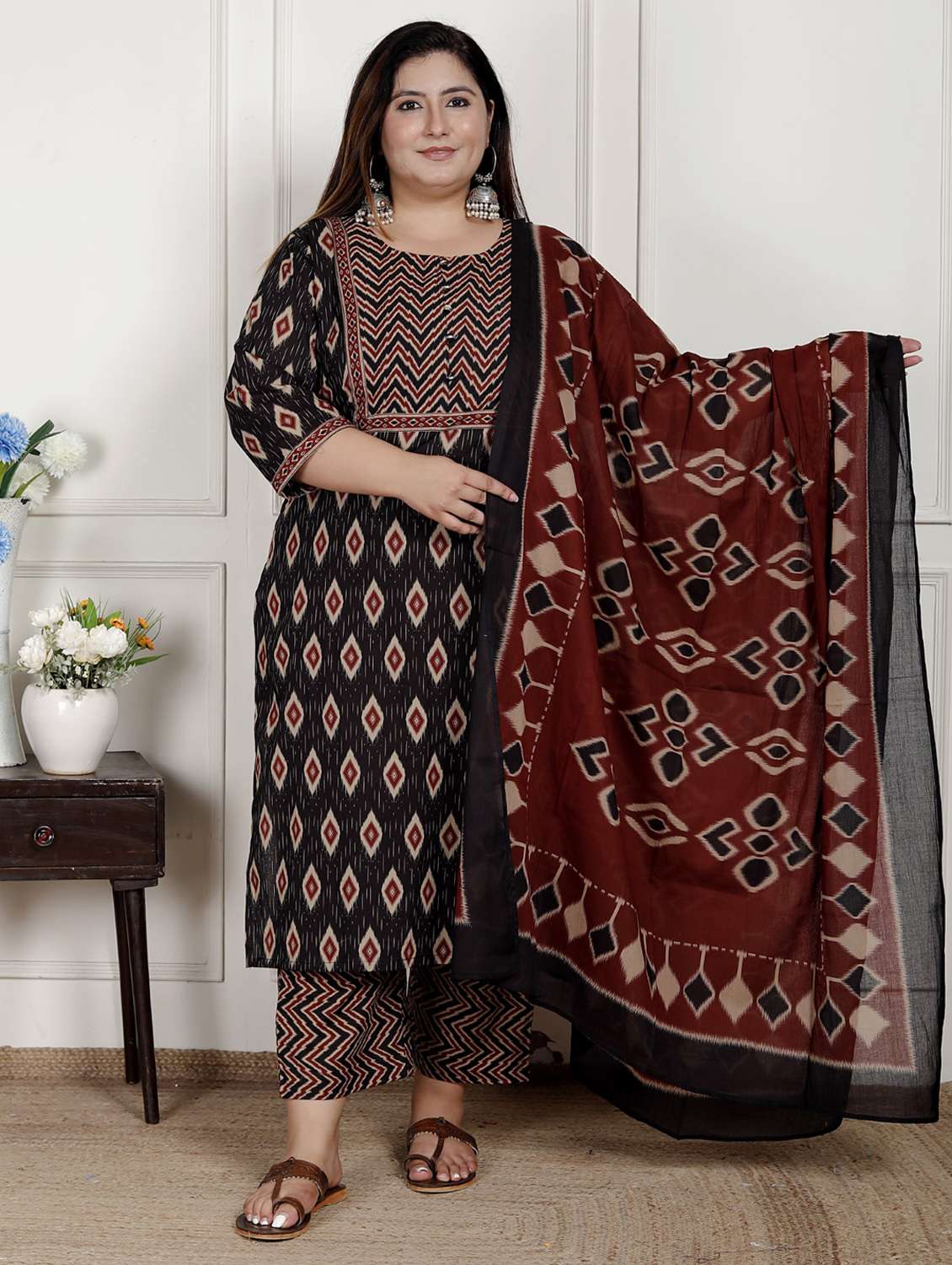women printed three quarter sleeve kurta pant with dupatta set