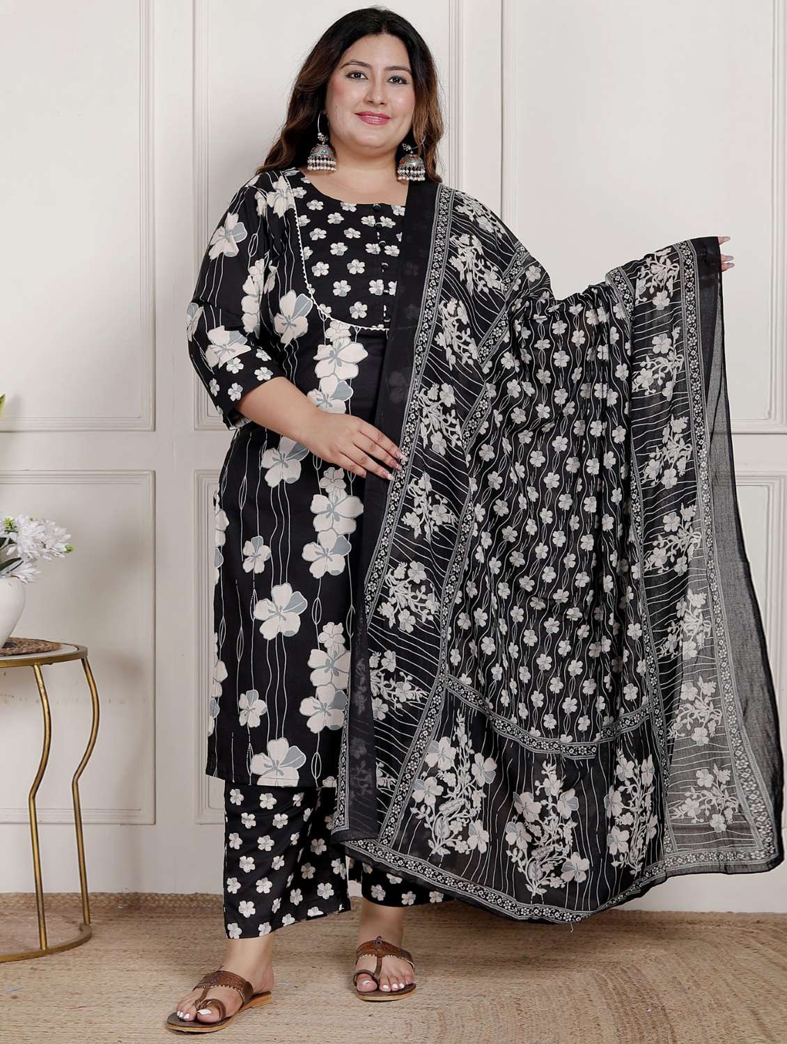 women floral printed three quarter sleeve kurta pant with dupatta set